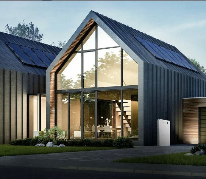 Sončne elektrarne in hranilniki